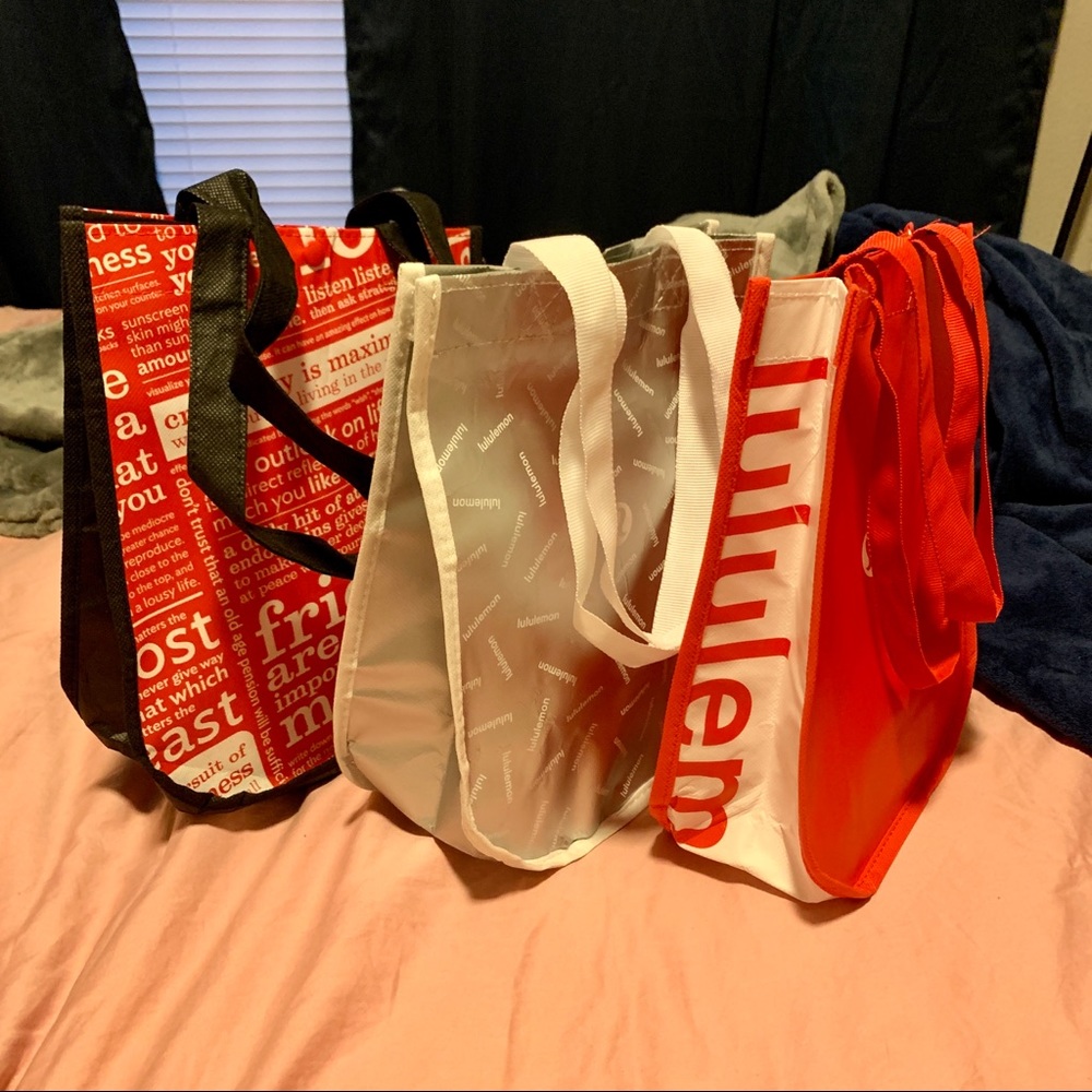 Lululemon small reusable shopping totes- pack of 3
